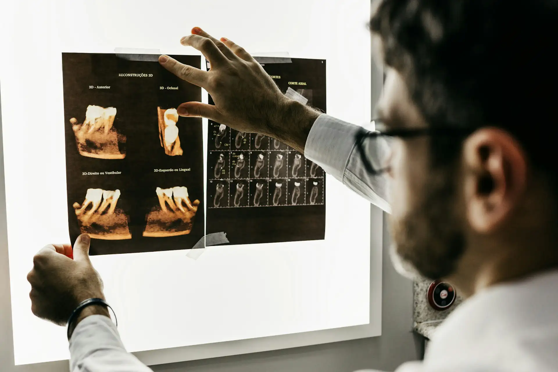 R Smile Dental Clinic diş hekimi, İstanbul'da güvenilir diş tedavi uzmanı