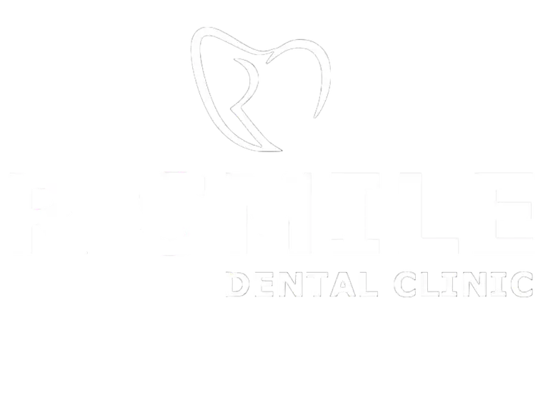 R Smile Clinic Logo